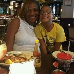 Meet your Posher, Mariea